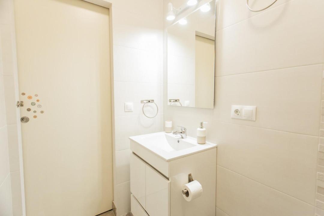 סביליה Wide And Diaphanous- 3Bd 2Bth- Alcazar מראה חיצוני תמונה