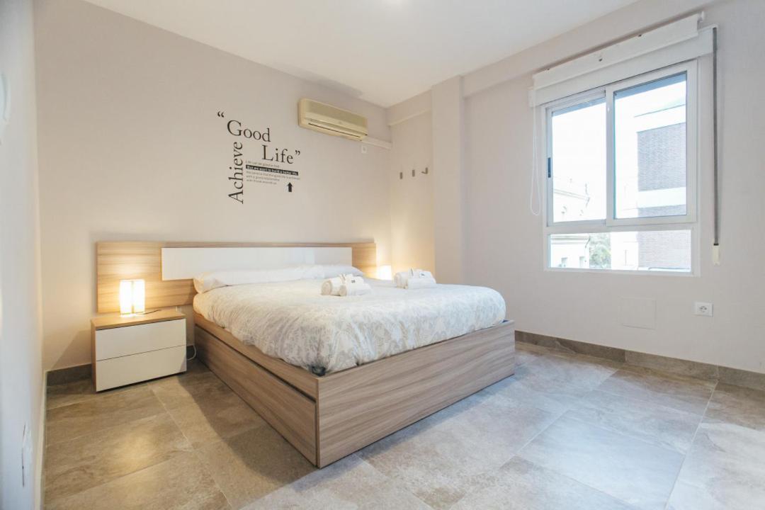 סביליה Wide And Diaphanous- 3Bd 2Bth- Alcazar מראה חיצוני תמונה