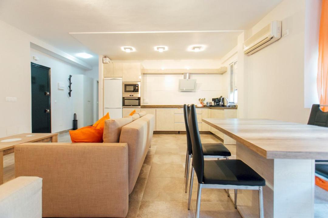סביליה Wide And Diaphanous- 3Bd 2Bth- Alcazar מראה חיצוני תמונה